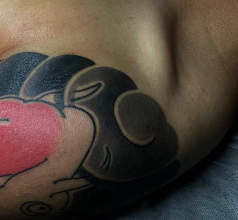 花臂细节纹身图片_手臂老传统纹身图案