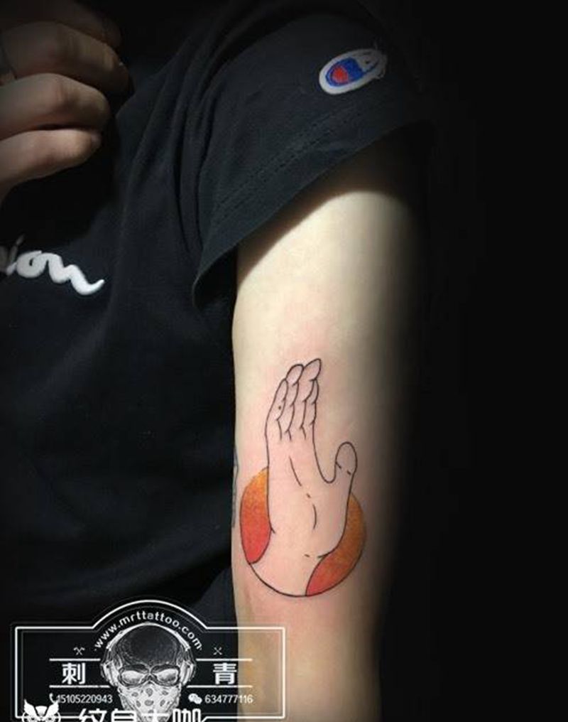手 铅笔 英文纹身图片
