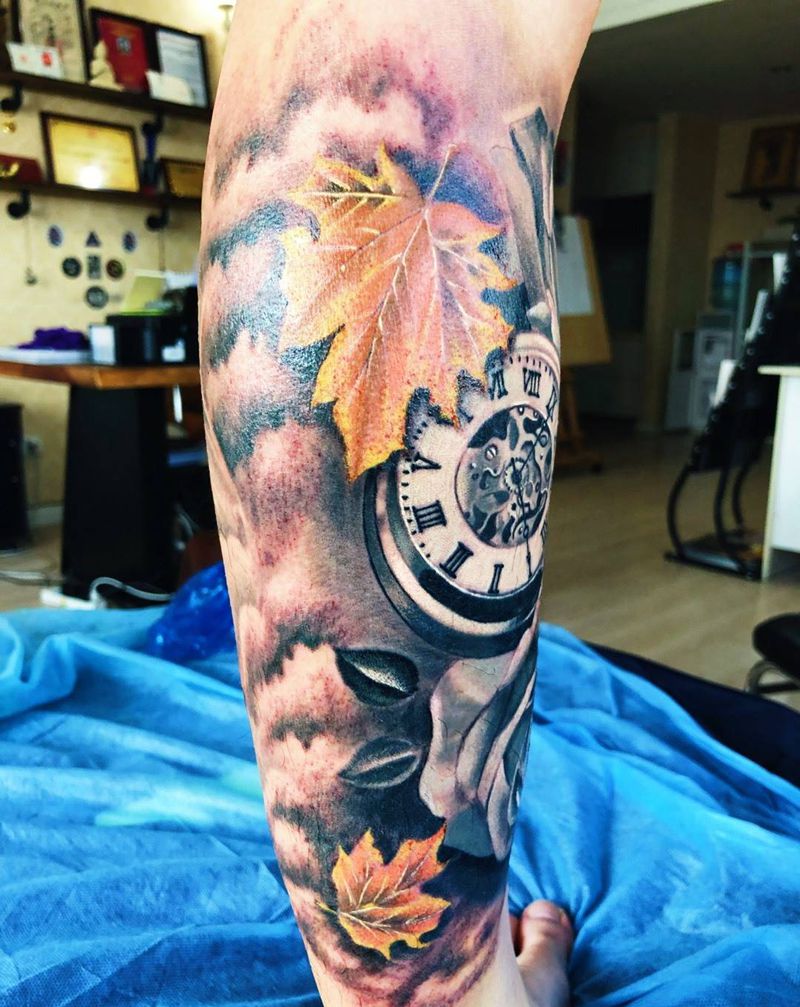 枫叶时钟纹身图片