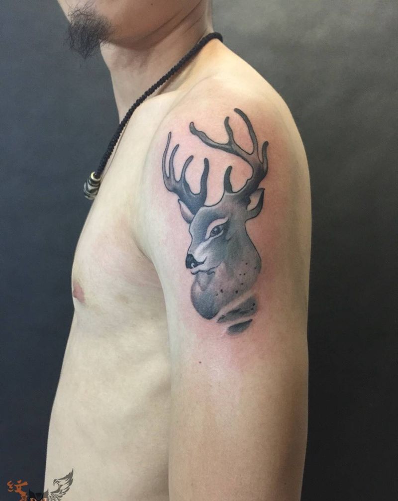 麋鹿纹身图片_雨墨刺青宜兴无锡.常州手臂动物欧美纹身图案