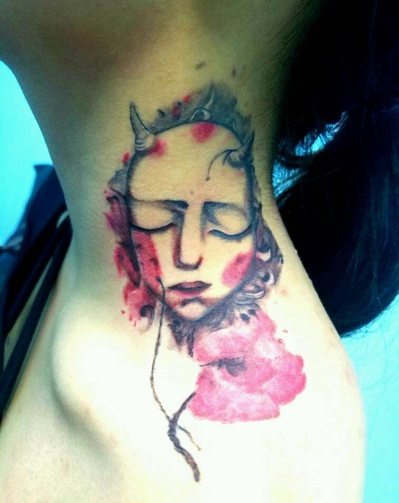 鬼女面纱纹身图片