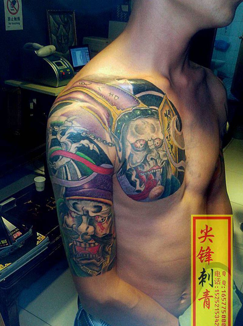 黑白无常纹身图片_胸部手臂传统鬼神成品纹身图案