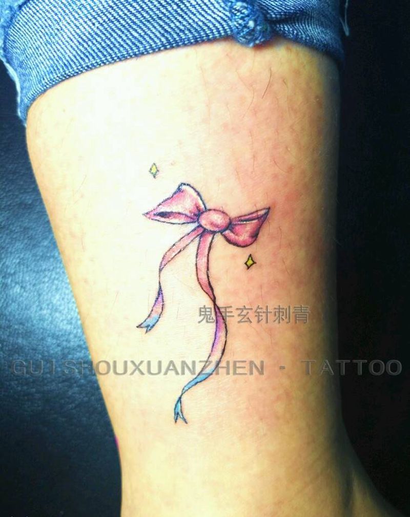 蝴蝶结纹身图片