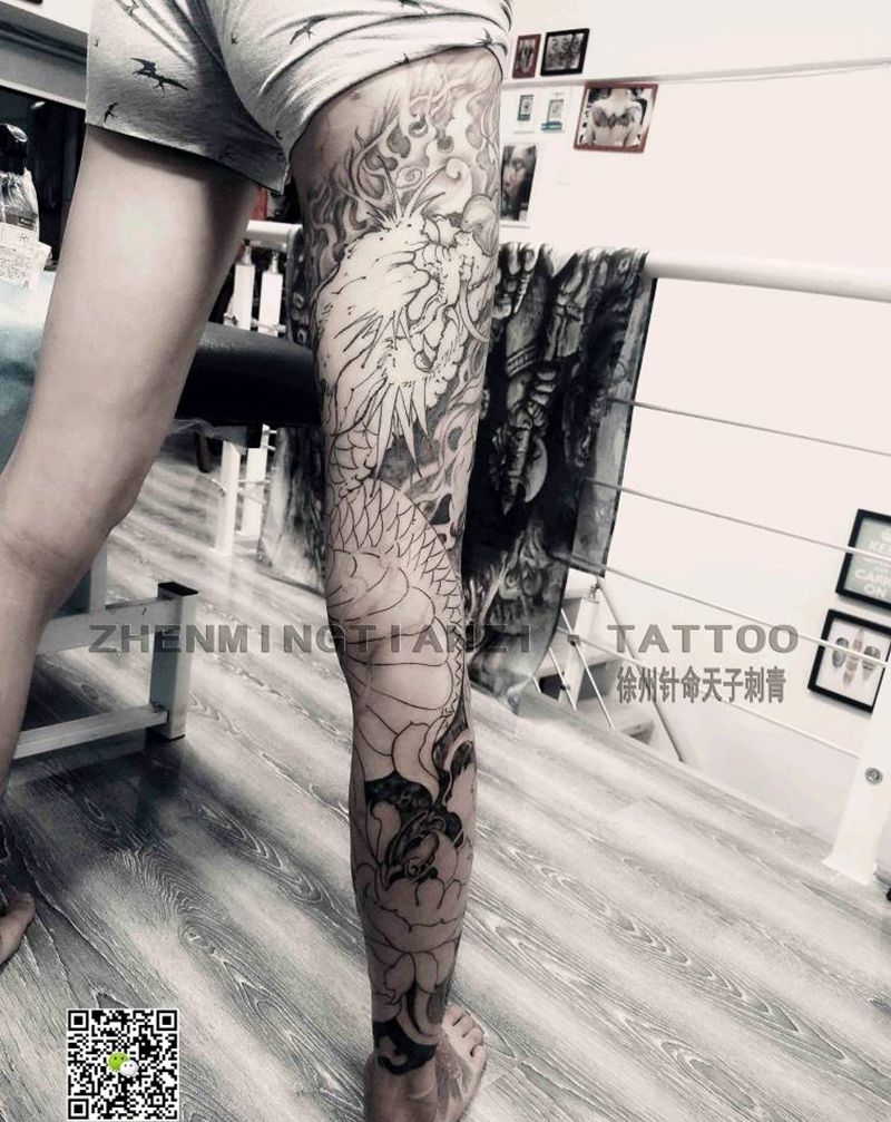 彩色花腿龙纹身图片