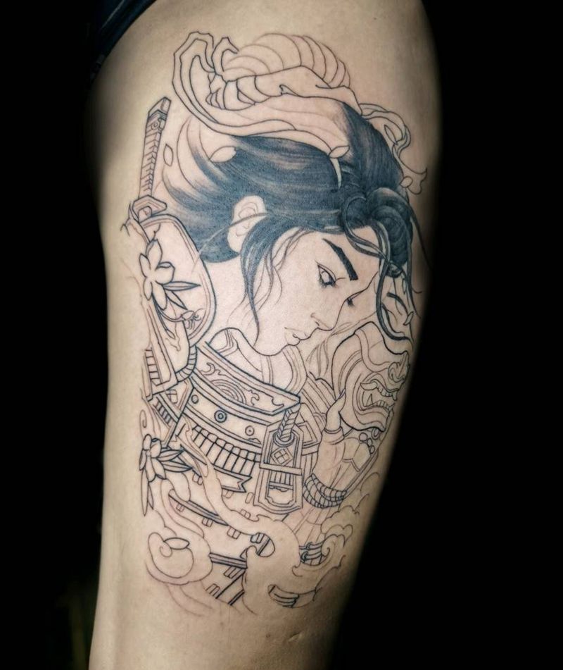 新艺伎纹身图片_臀部纹身图案