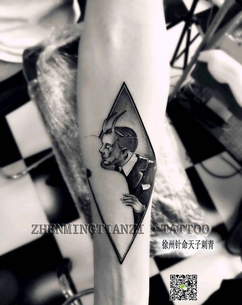 小图一枚纹身图片