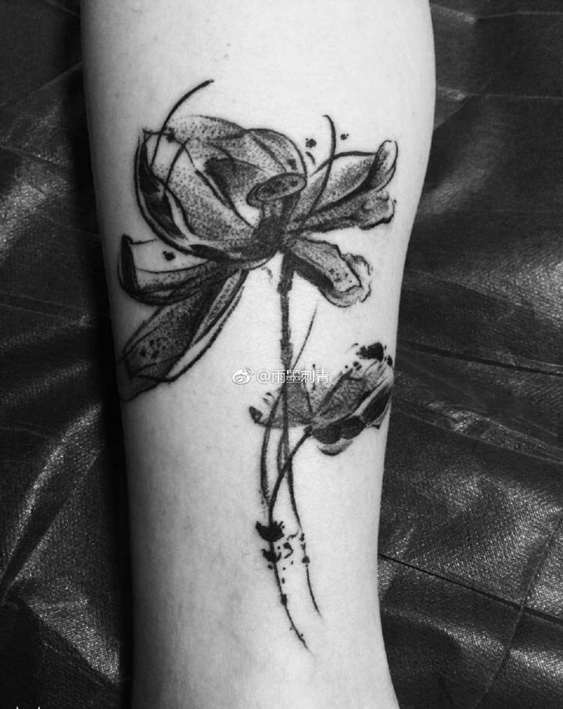 莲纹身图片