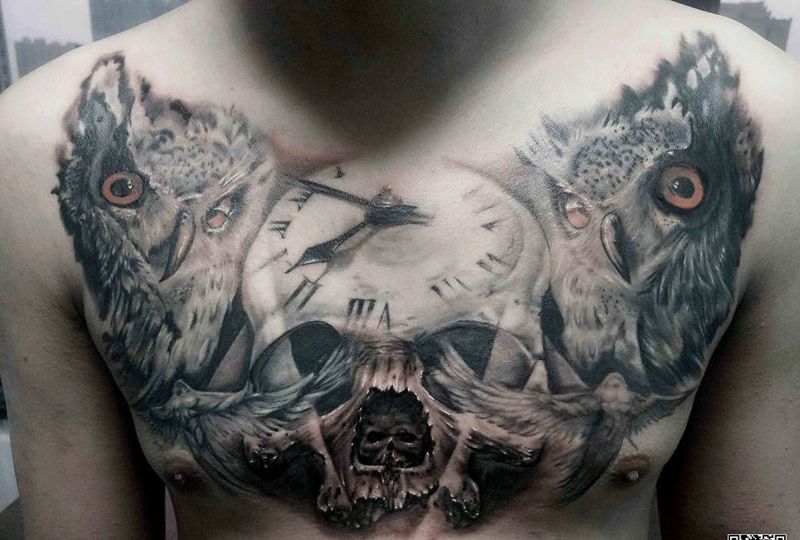 欧美写实花胸纹身图片