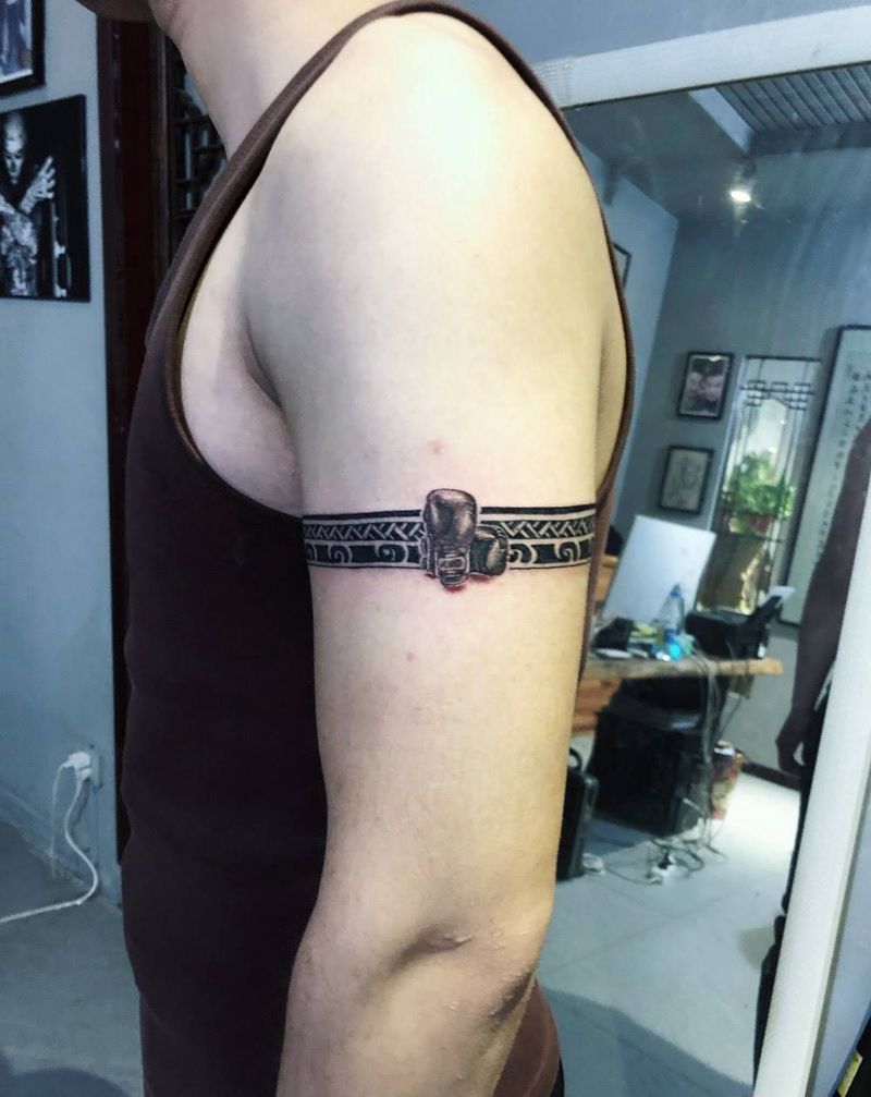 臂环   小拳套纹身图片