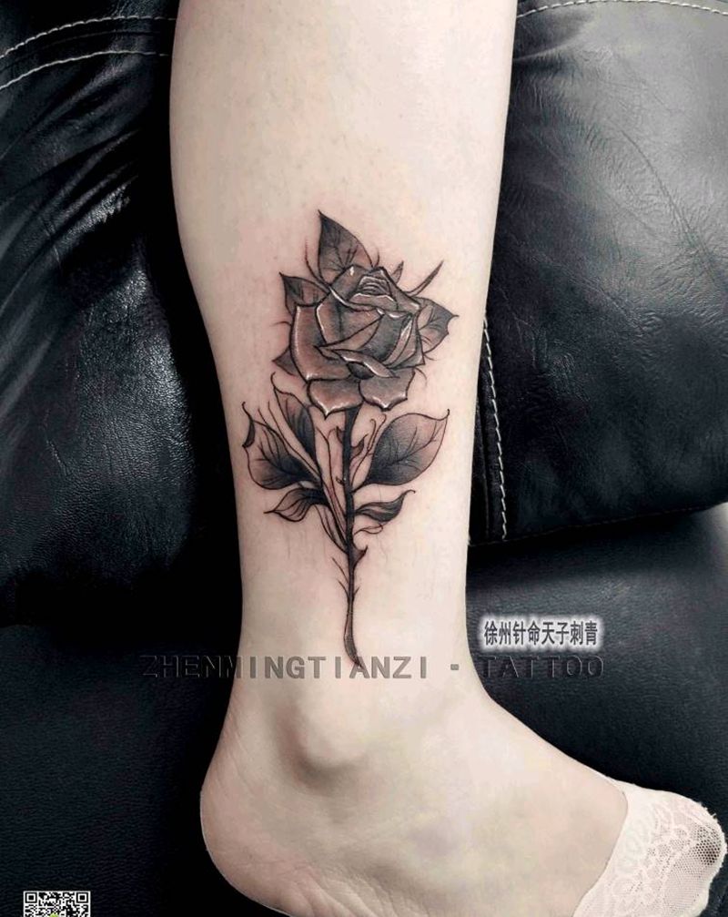 遮盖烫伤纹身图片_腿部Old School纹身图案