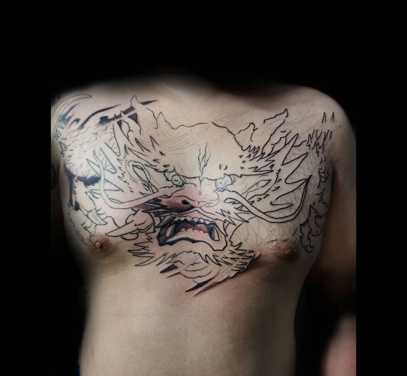 新晋纹身作品特价1000纹身图片_胸部新传统纹身图案