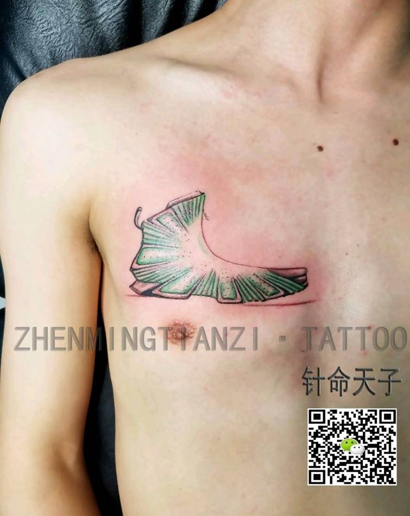 客户带自己设计的鞋子