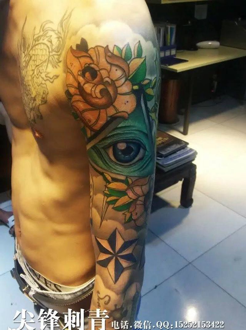 上帝之眼纹身图片