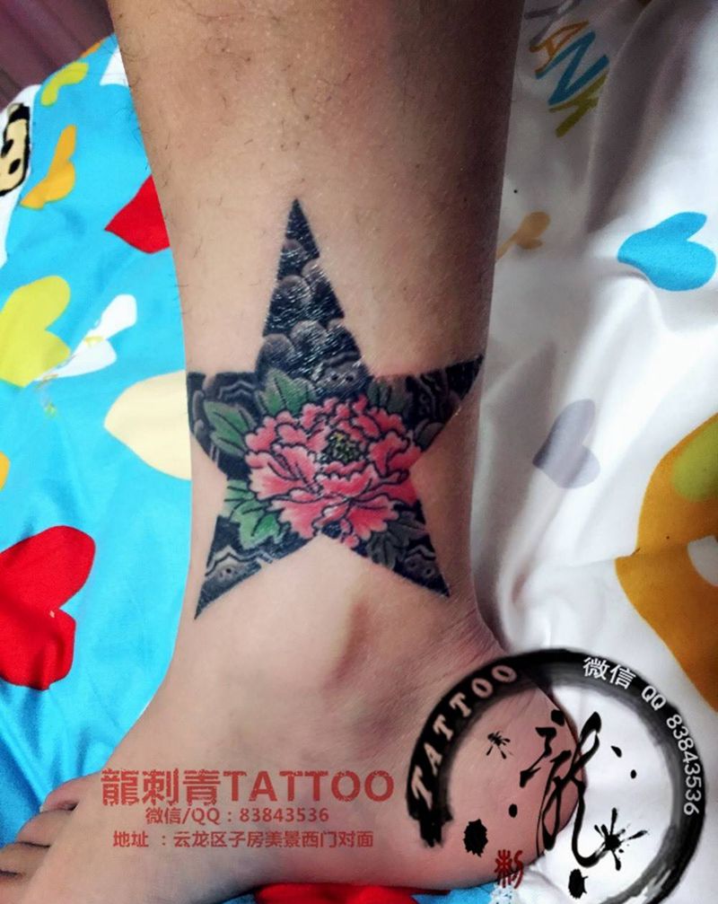 五角星纹身图片