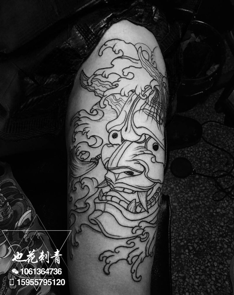 大腿传统般若纹身图片_成品腿部传统鬼神动物几何静物纹身图案