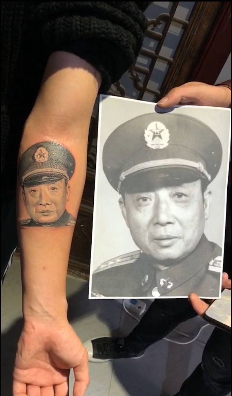 肖像外公纹身图片