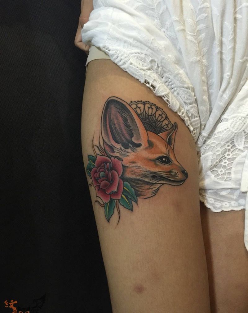 阔耳狐纹身图片_欧美传统腿部雨墨刺青宜兴无锡.常州动物纹身图案