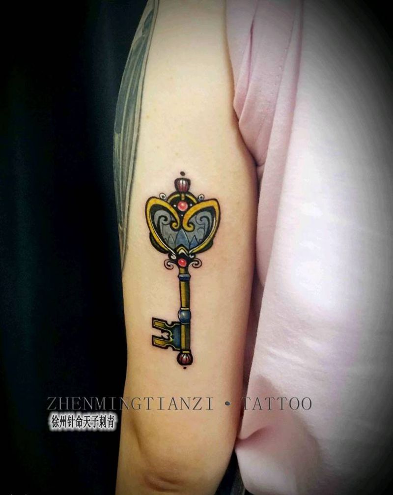 钥匙纹身图片_手臂Old School纹身图案