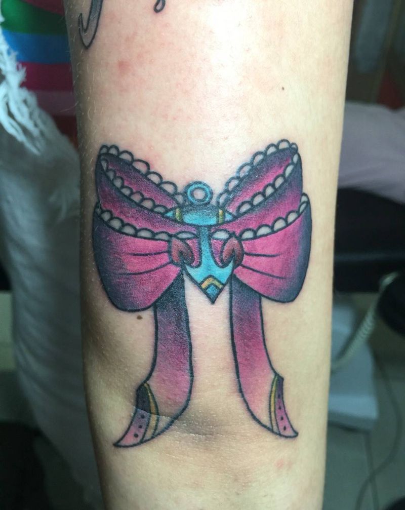 蝴蝶结纹身图片_欧美成品纹身图案