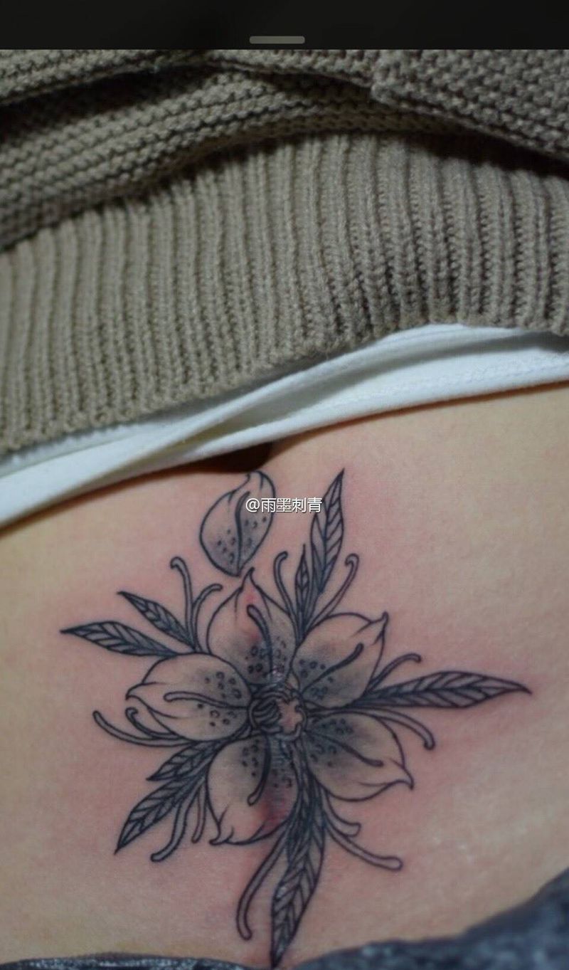 遮盖疤痕纹身图片_宜兴无锡.雨墨刺青纹身图案