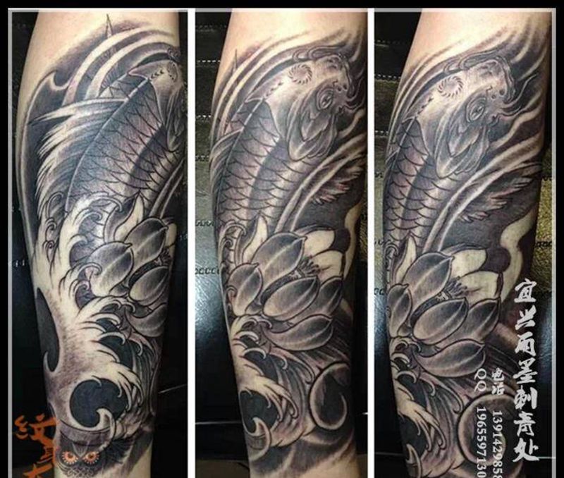 鲤鱼纹身图片_雨墨刺青宜兴无锡.常州动物传统写实原创腿部纹身图案