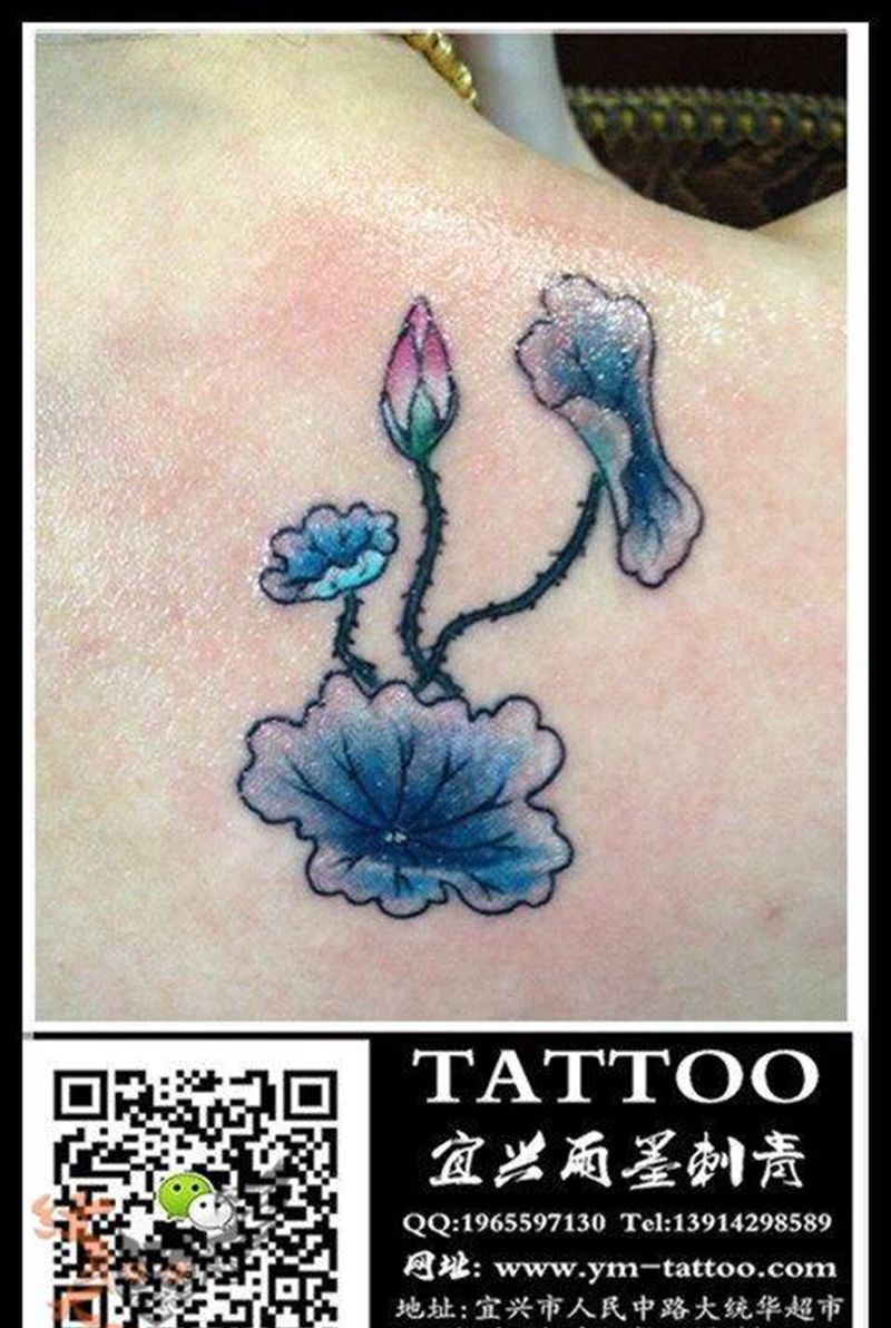 荷纹身图片_雨墨刺青宜兴无锡.常州背部植物传统写实国画原创纹身图案