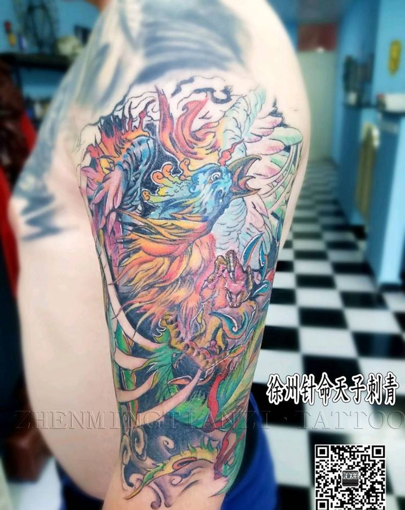 新传统花臂 上臂凤凰纹身图片