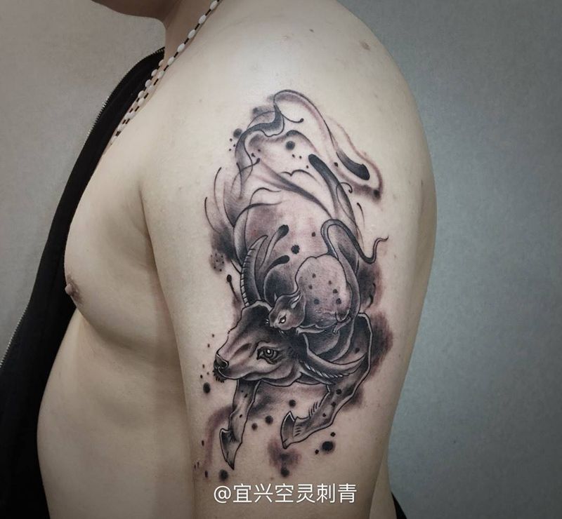 牛郎纹身图片