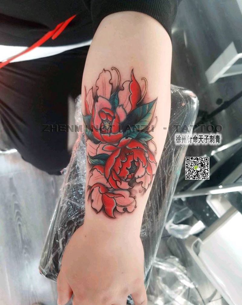 小臂遮盖修改纹身图片_手臂新传统纹身图案
