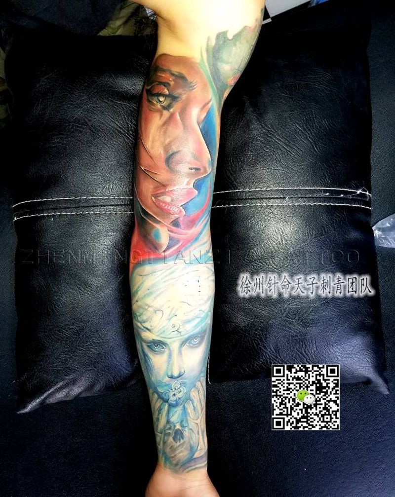 欧美彩色写实花臂纹身图片