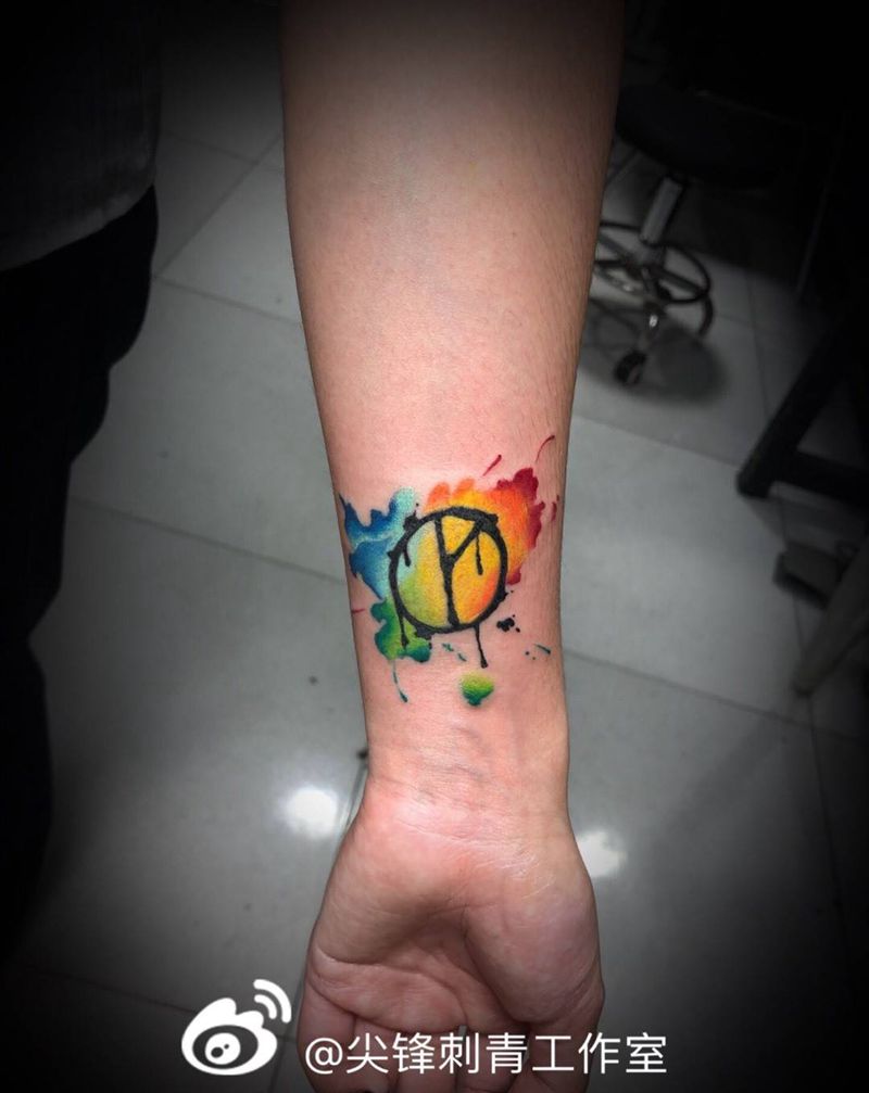 泼墨纹身图片_手臂水墨纹身图案