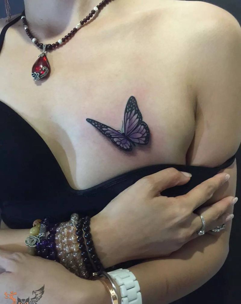 蝶纹身图片_雨墨刺青常州宜兴无锡.胸部动物传统写实清新纹身图案