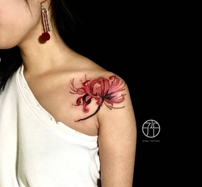 彼岸花纹身图片