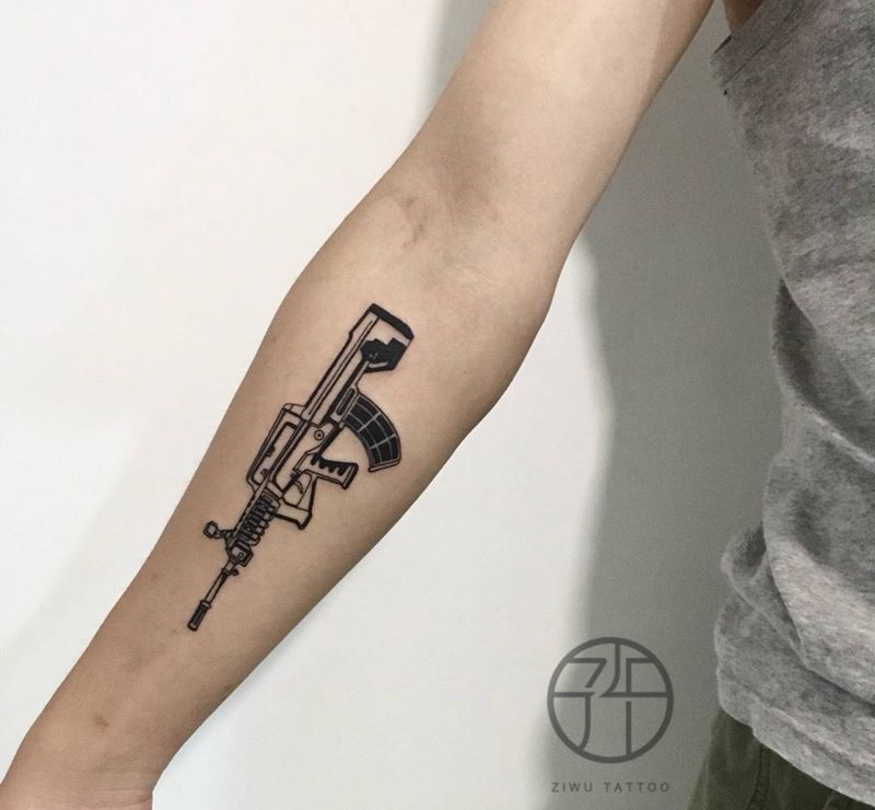 枪纹身图片