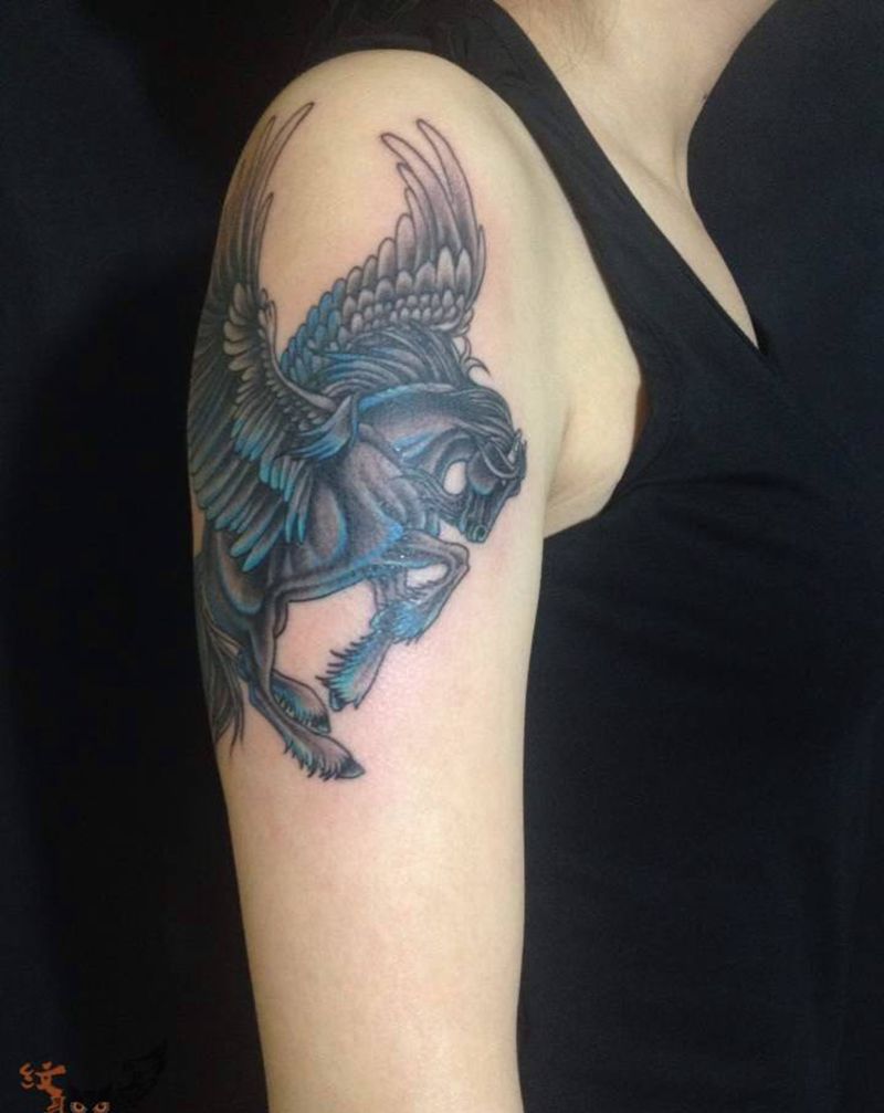 天马纹身图片_宜兴无锡.雨墨刺青常州手臂传统欧美动物纹身图案
