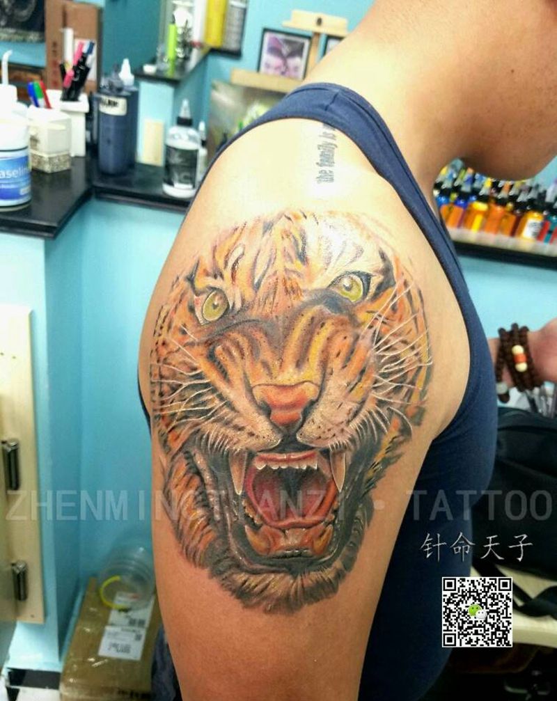 虎头纹身图片