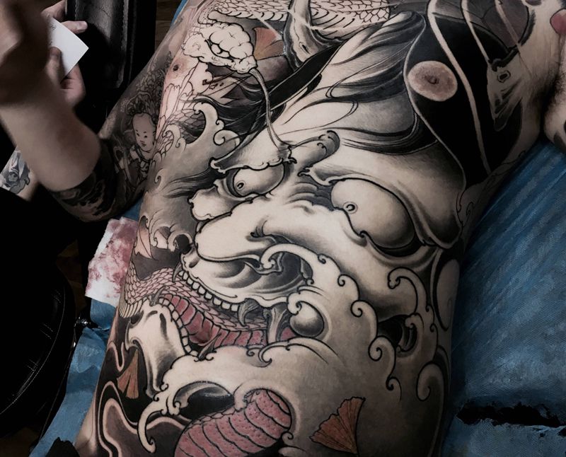 未完成般若纹身图片_胸部新传统般若纹身图案