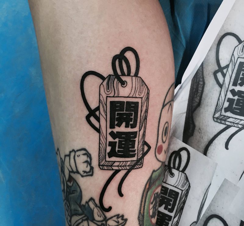 小图纹身图片_腿部纹身图案