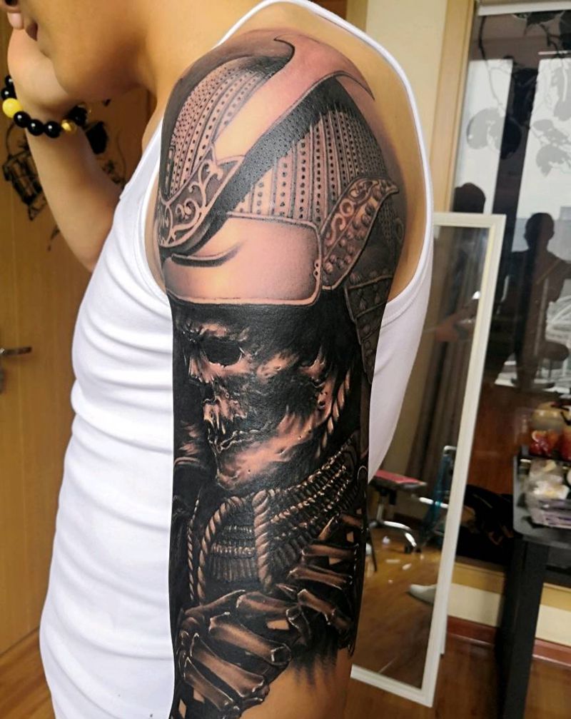 大臂写实骷髅武士纹身图片_手臂纹身图案