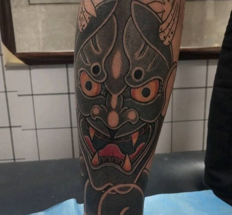 圆三般若包小腿纹身图片_腿部脚部老传统般若纹身图案