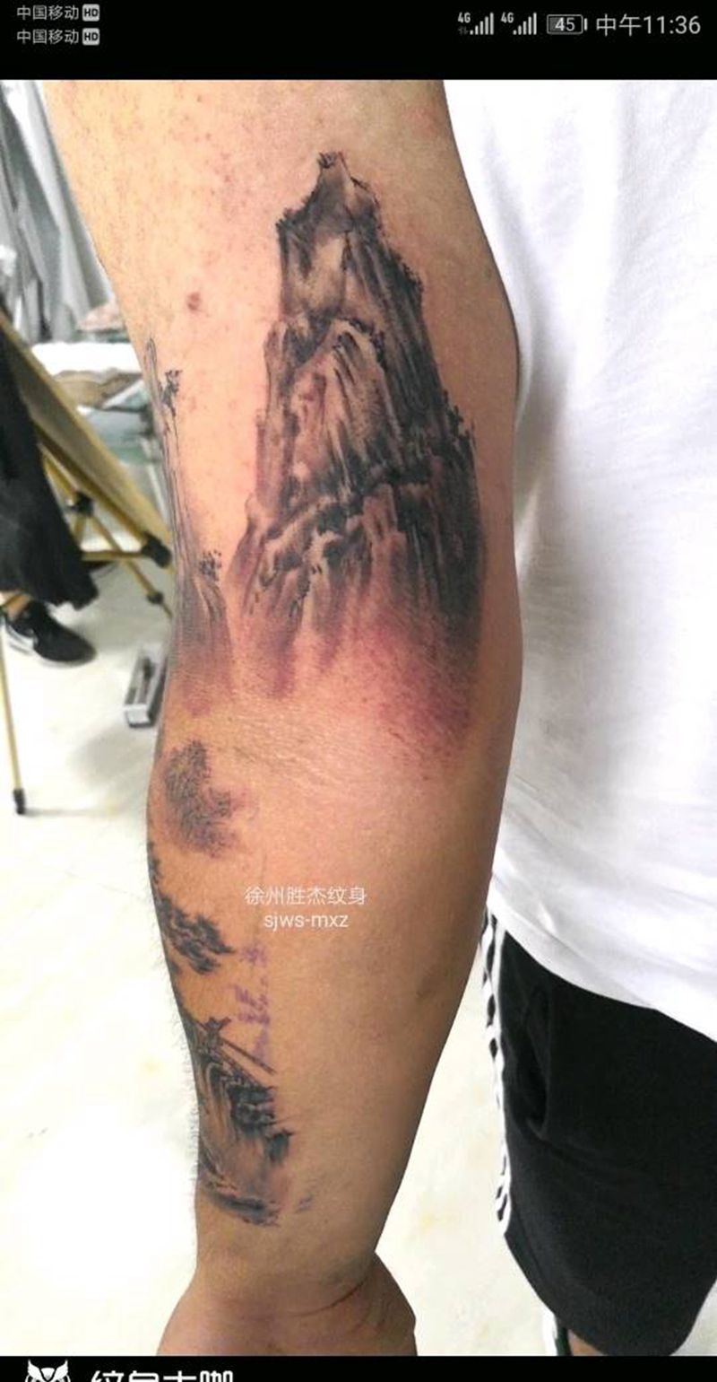 包2个手臂山水画中国风纹身图片_背部手臂传统国画原创成品纹身图案