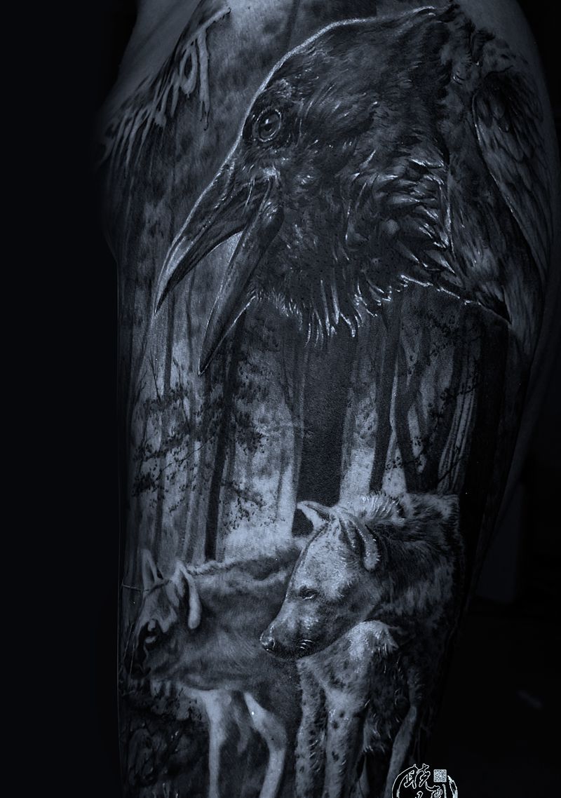 圆梦纹身图片_手臂欧美写实纹身图案