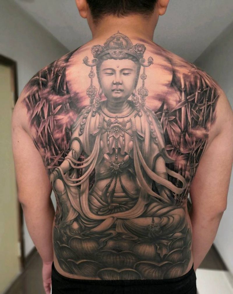 满背大势至菩萨纹身图片_背部欧美写实纹身图案