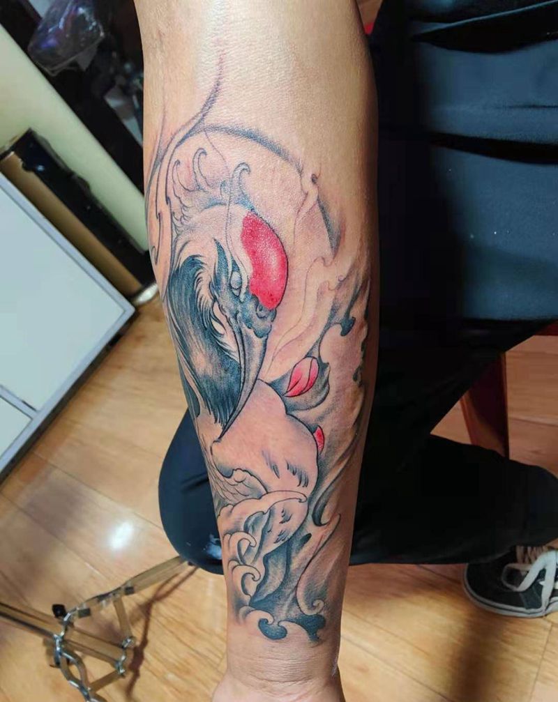 鹤纹身图片_手臂纹身图案