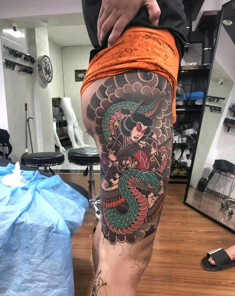 日式花腿纹身图片_腿部臀部老传统纹身图案