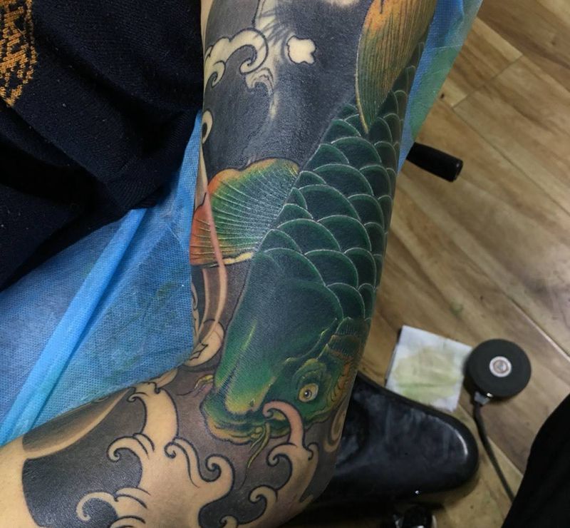 遮盖纹身图片_手臂新传统老传统纹身图案