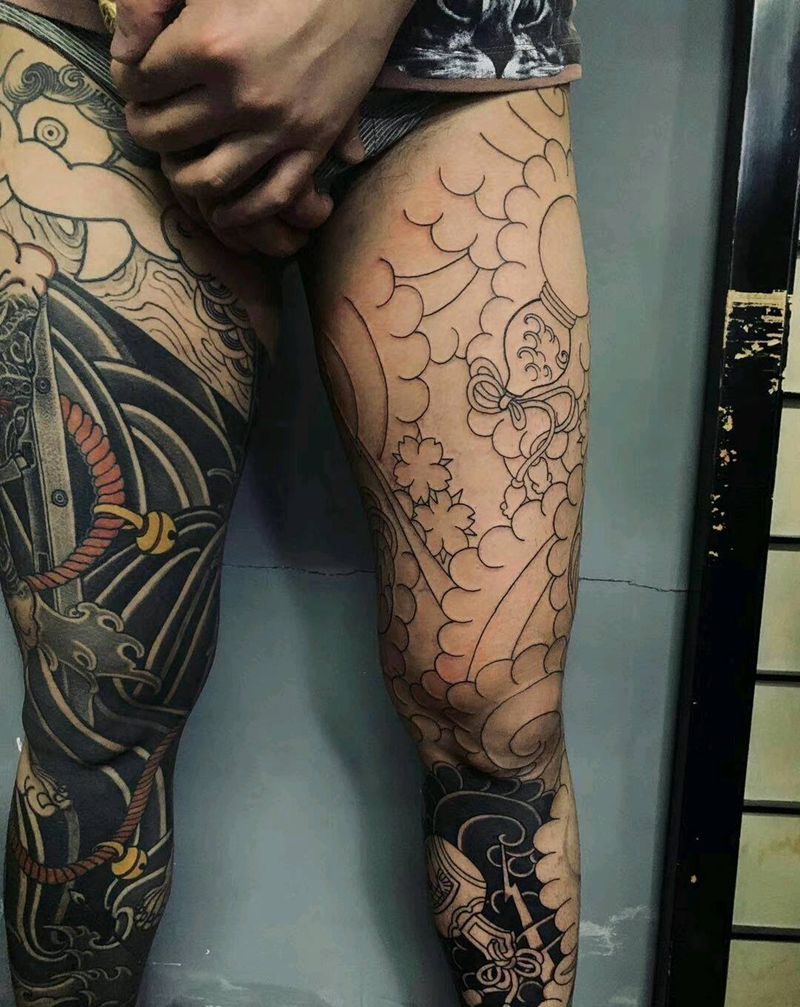 日式花腿线条纹身图片_腿部脚部老传统纹身图案