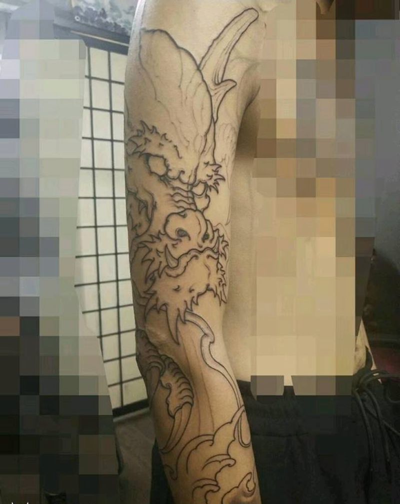 花臂龙（割线）纹身图片