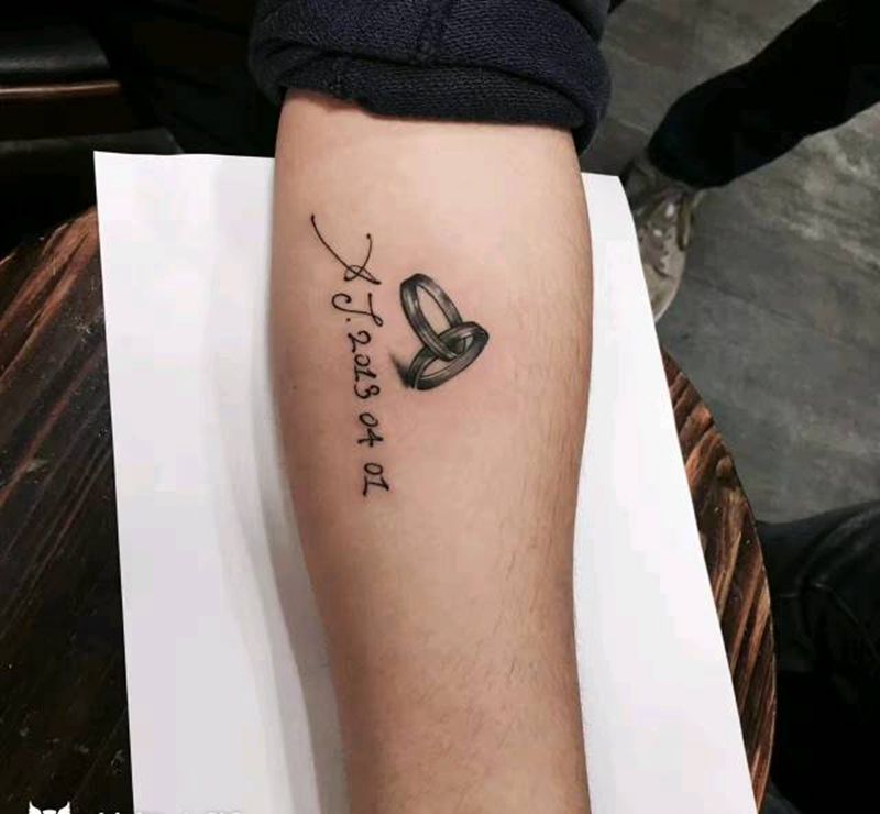 戒指纹身图片