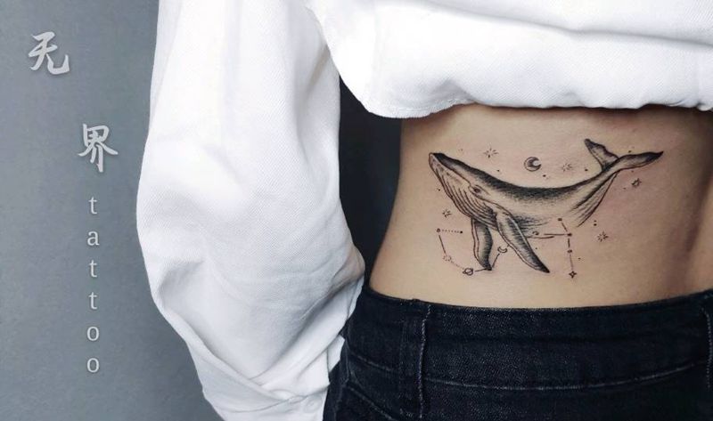 鲸鱼纹身图片_腰部点刺鲸鱼星座纹身图案